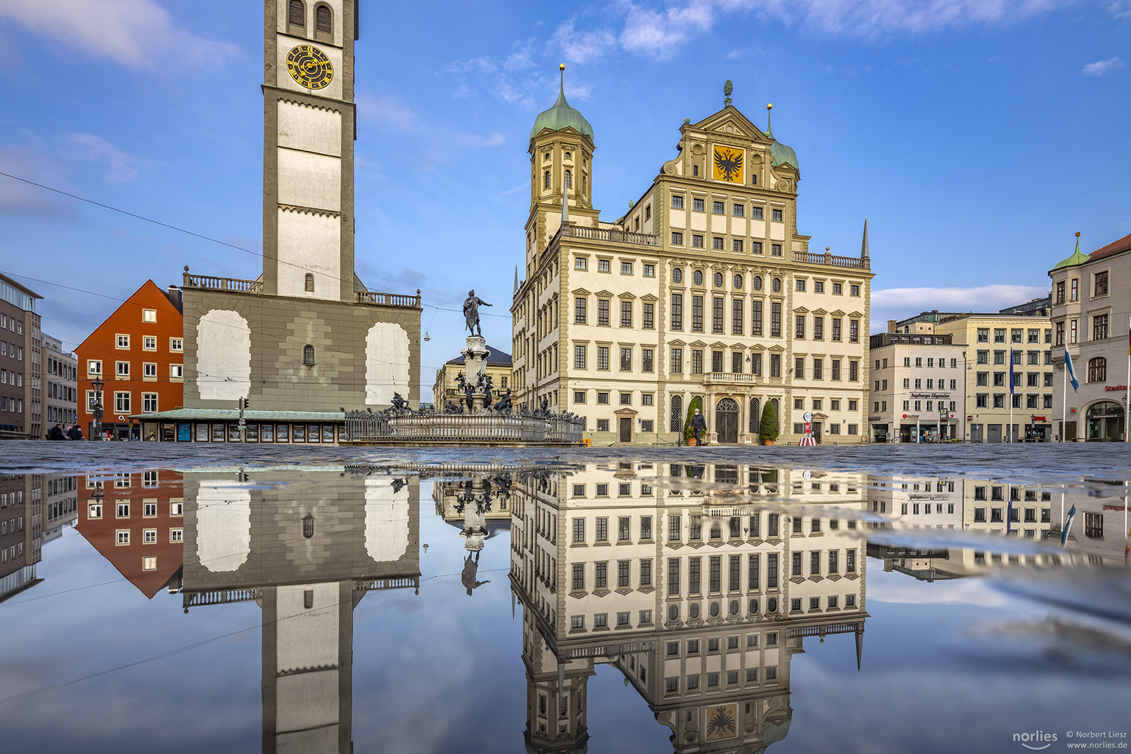 Rathaus Augsburg Spiegelung