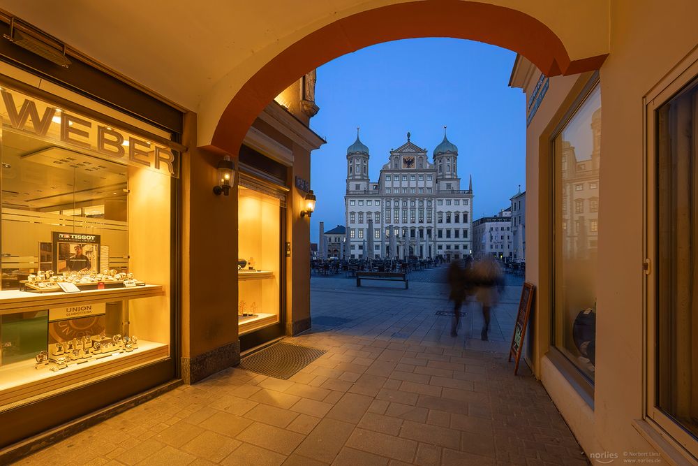 Rathaus Augsburg unter dem Bogen