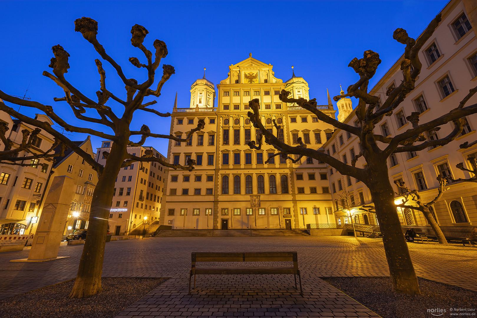 Rathaus Augsburg zur Blauen Stunde