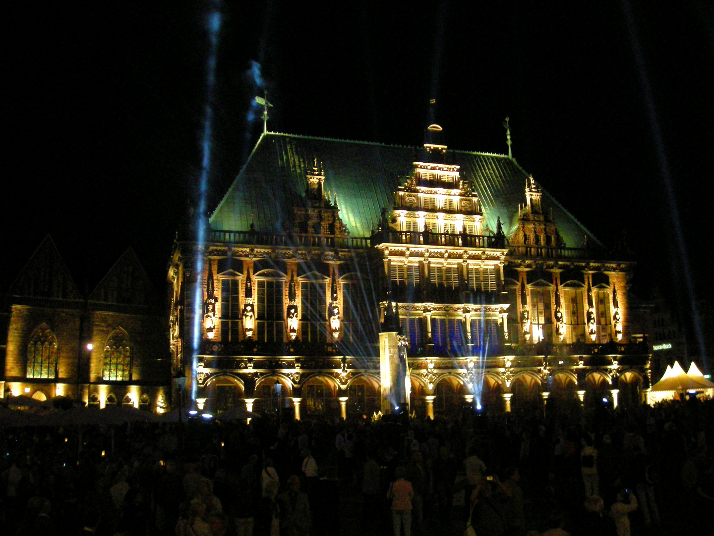 Rathaus bei Nacht