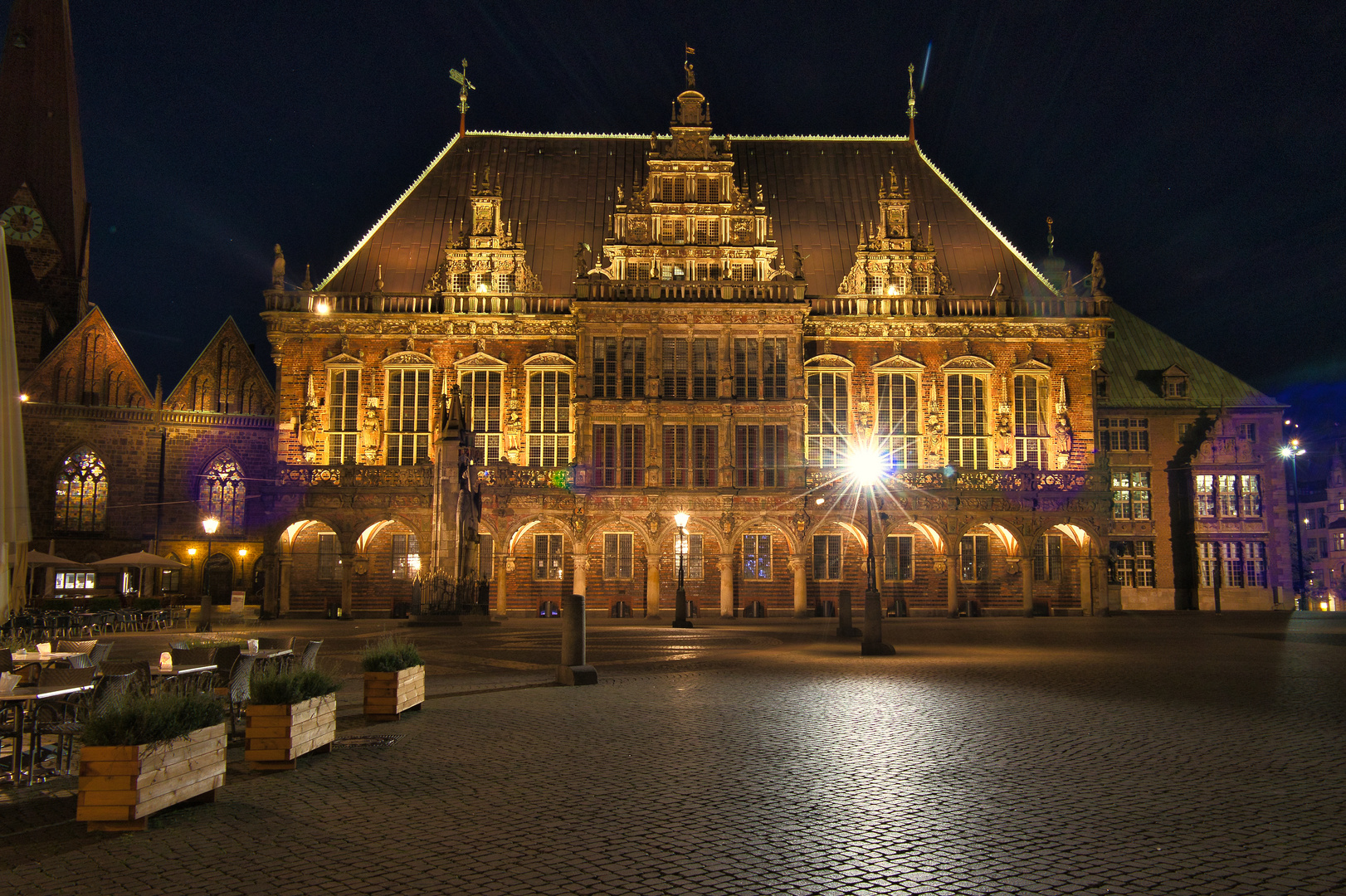 Rathaus bei Nacht