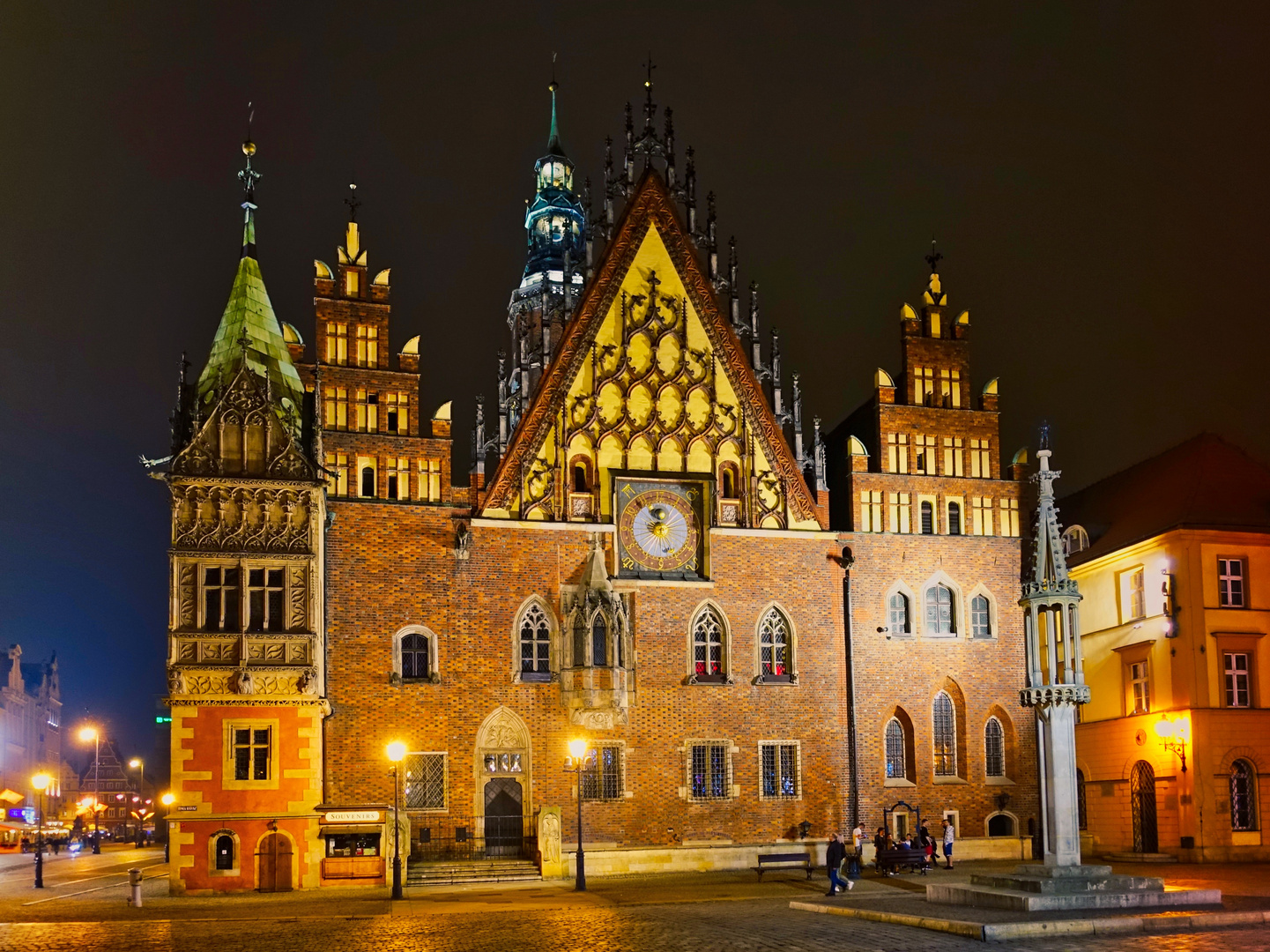 Rathaus bei Nacht