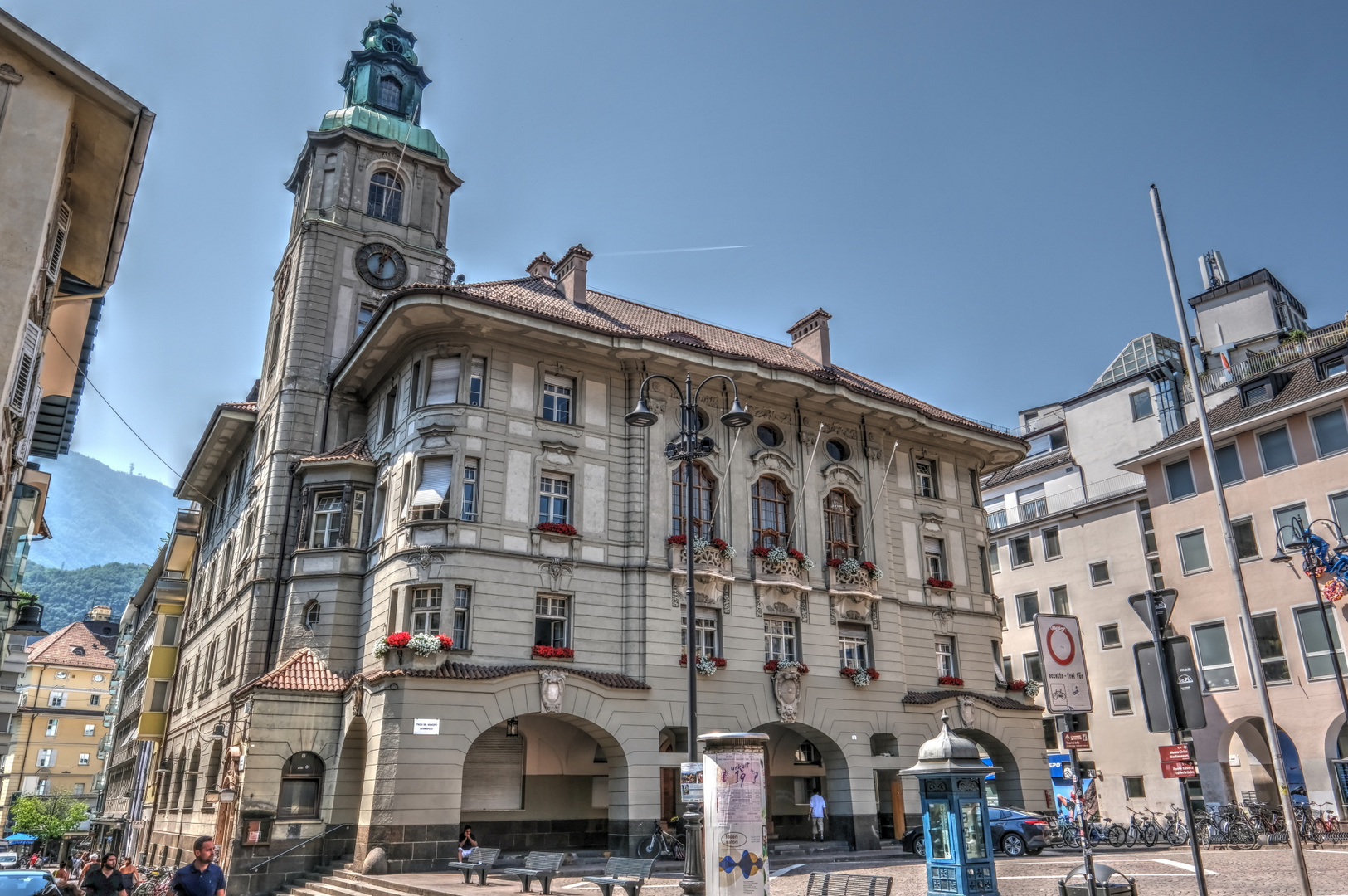 ... Rathaus Bozen ...