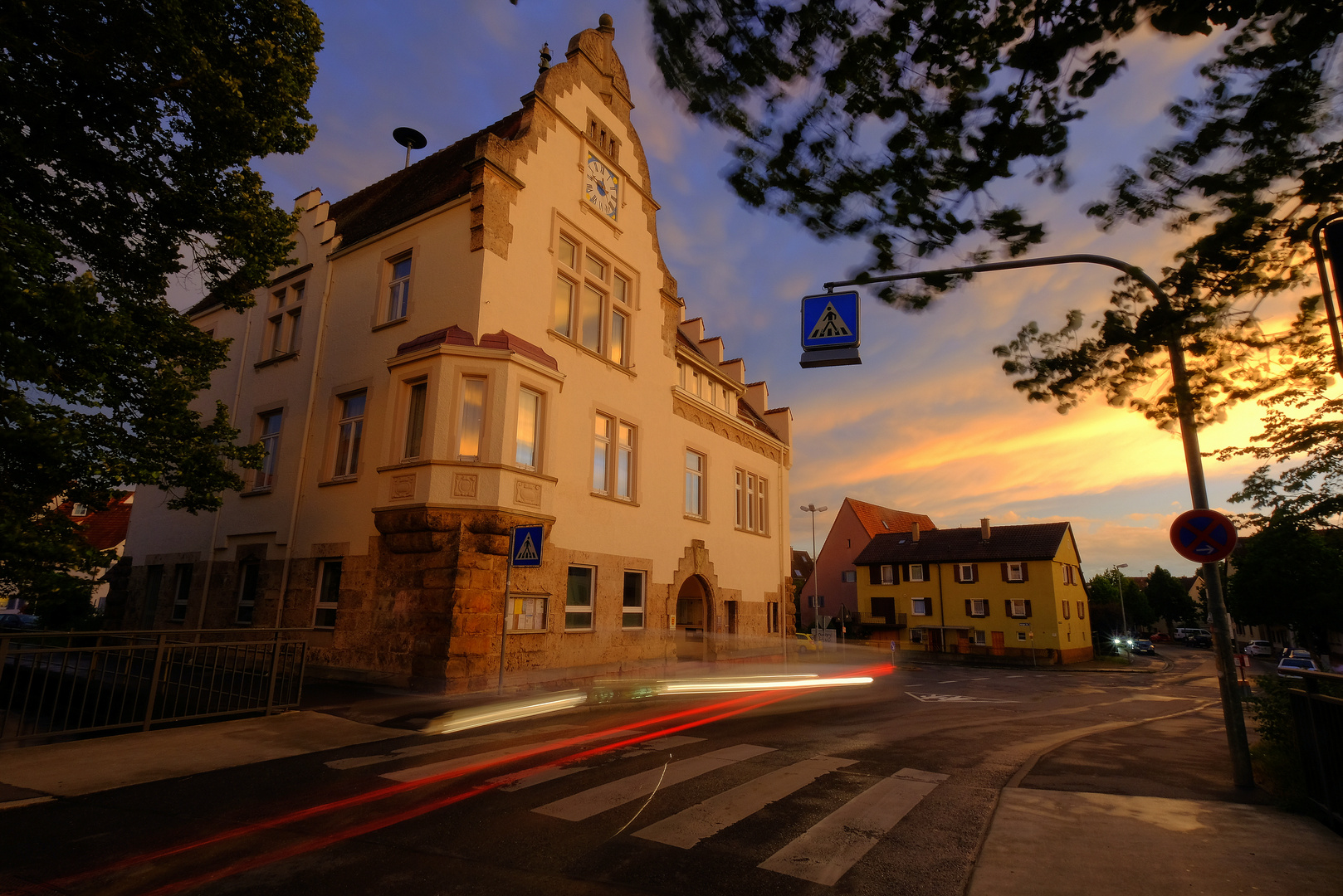 Rathaus Derendingen Foto & Bild  world, licht, himmel Bilder auf fotocommunity