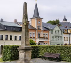 Rathaus & Distanzsäule