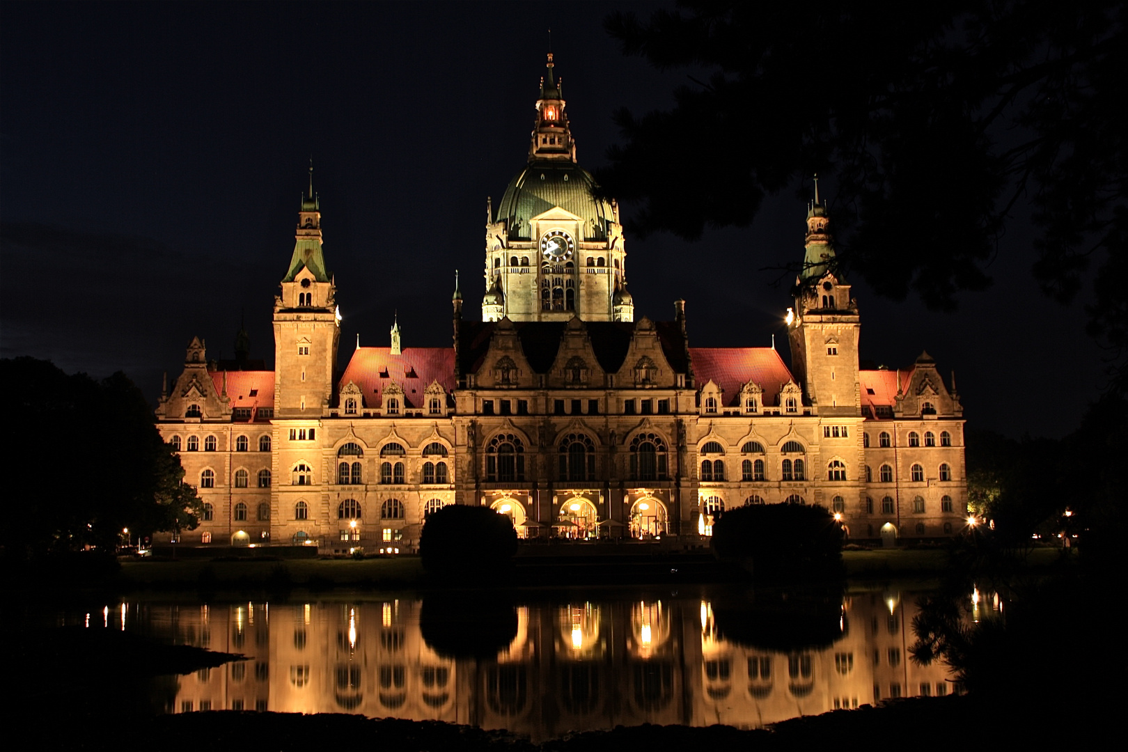 Rathaus Hannover bei Nacht