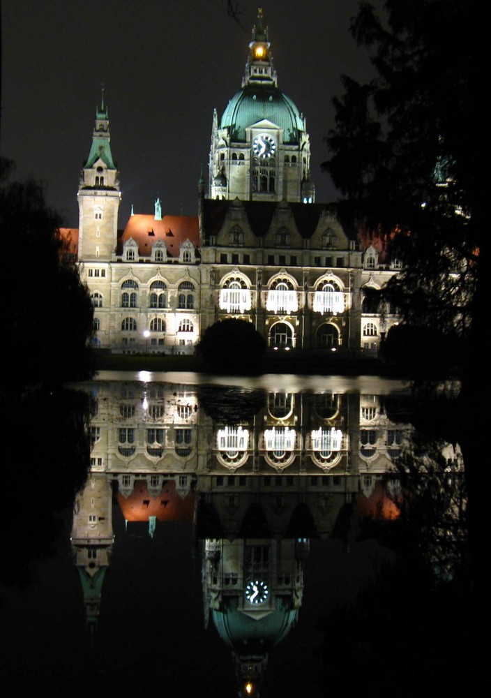Rathaus Hannover bei Nacht