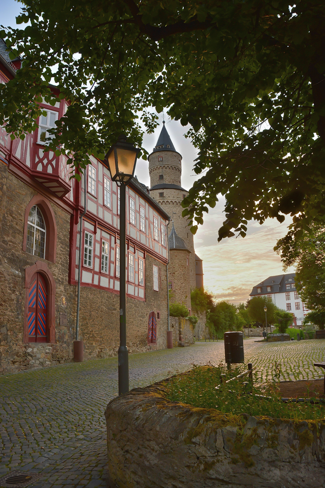 Rathaus, Hexenturm, Schloß...