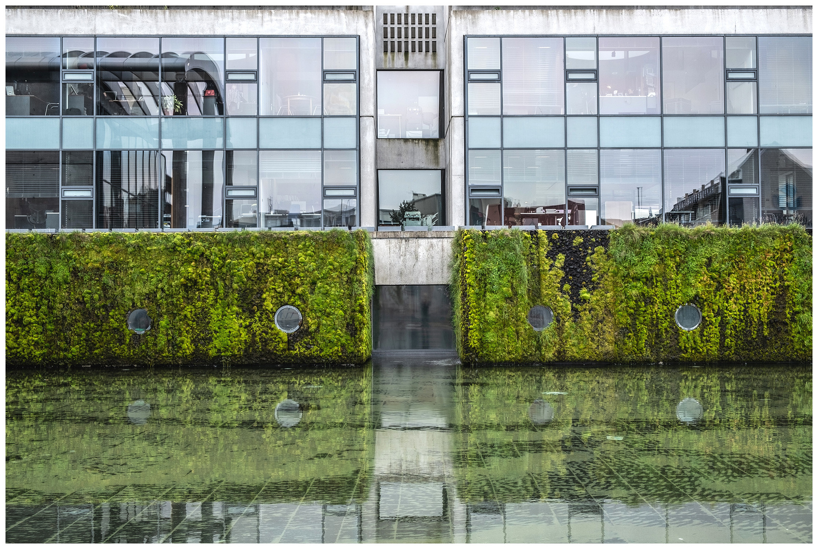 Rathaus im Wasser