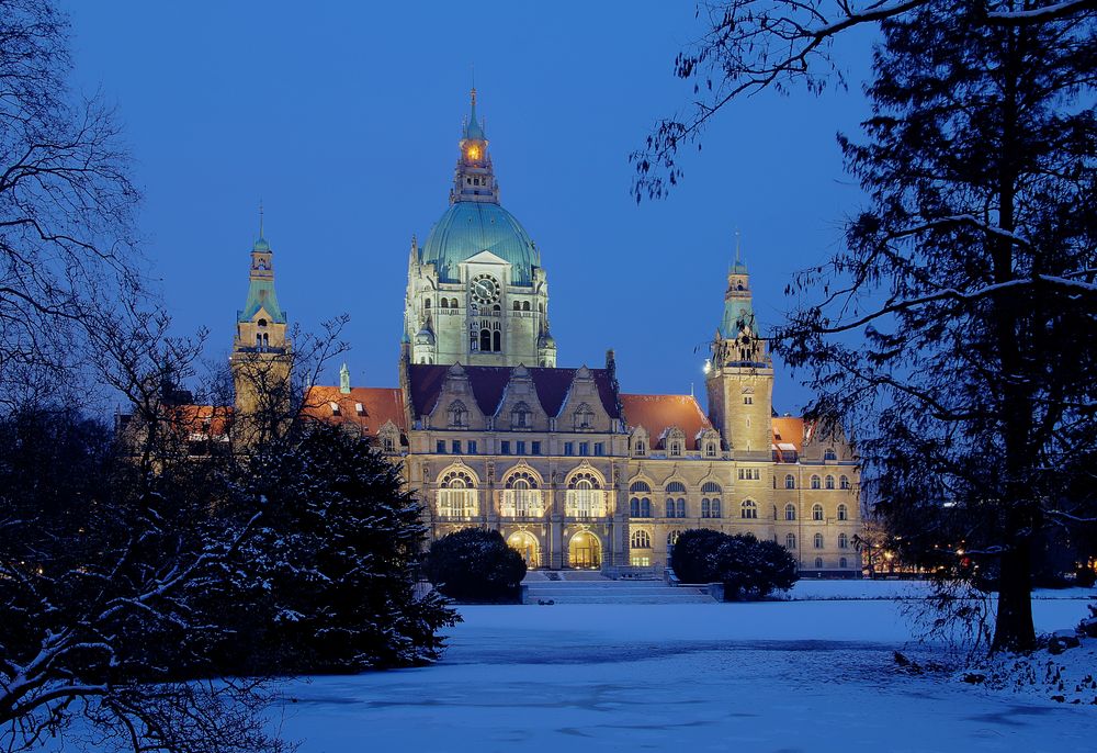 Rathaus im Winter 1