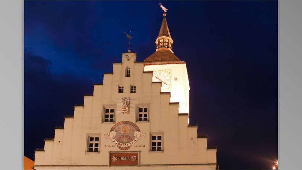 Rathaus in Blau