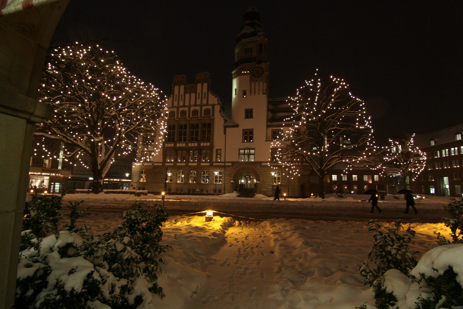 Rathaus in Gladbeck - weihnachtlich beleuchtet