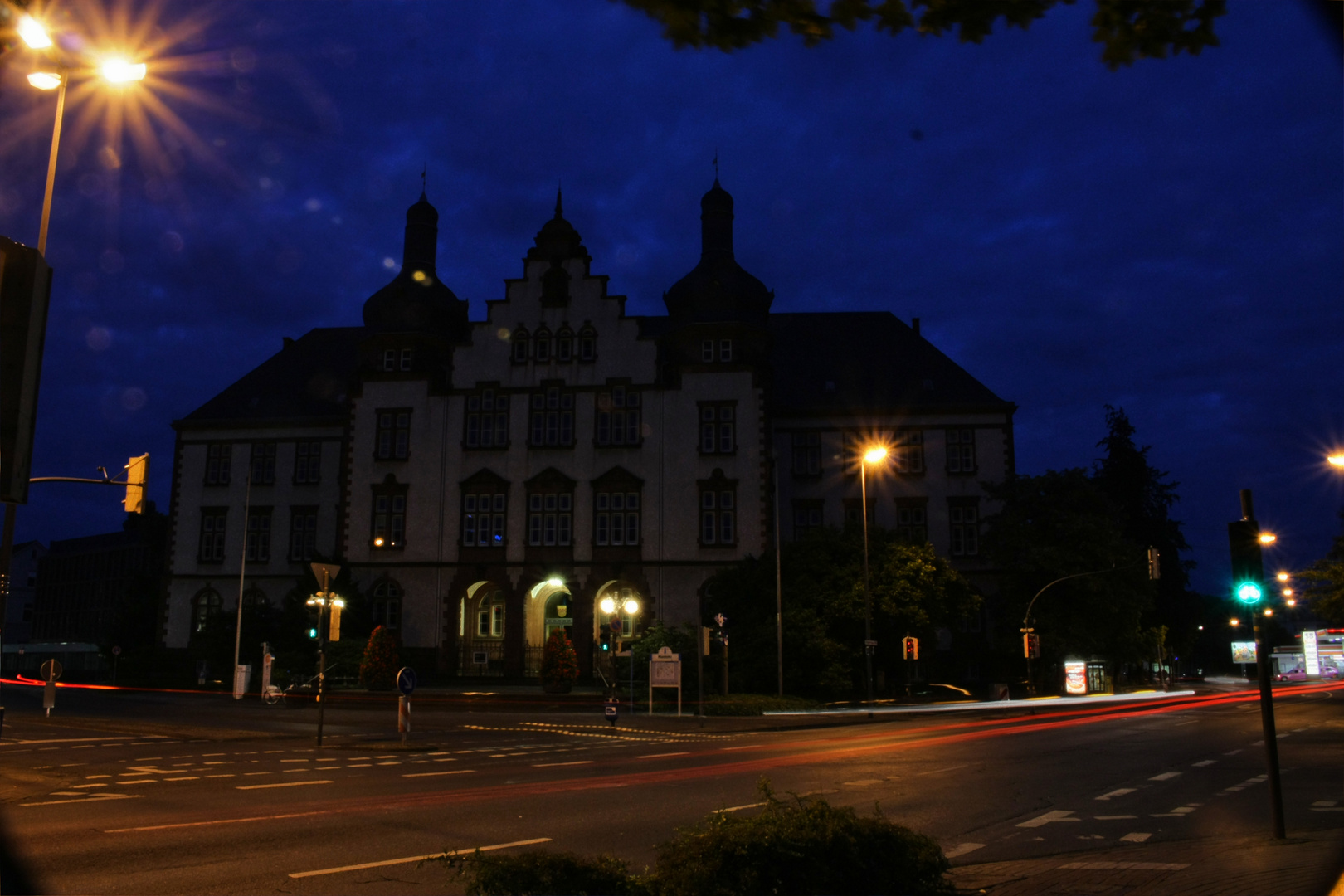 Rathaus in Hamm zur Blauen Stunde
