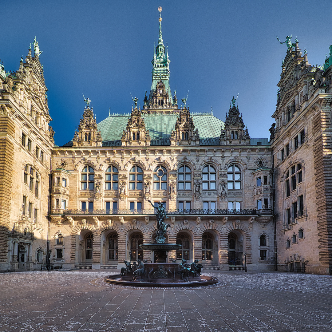 Rathaus - Innenhof