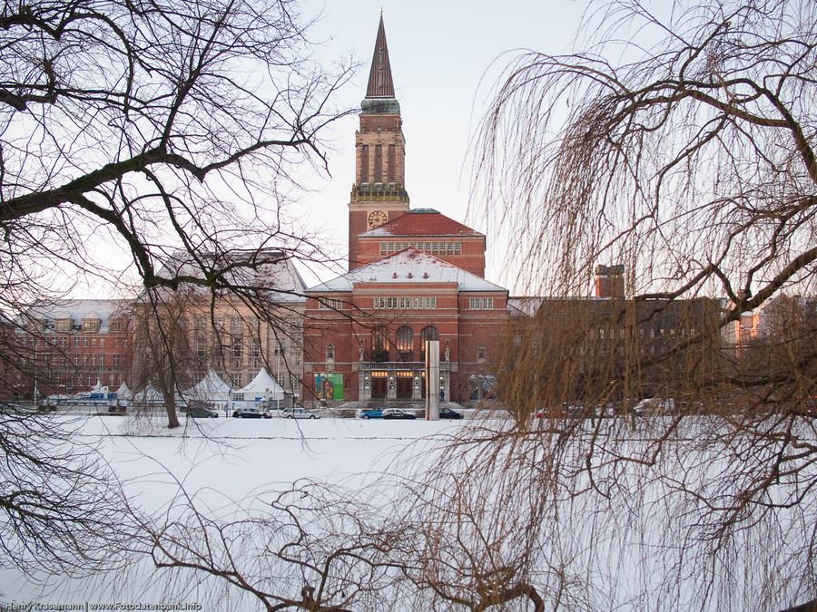 Rathaus Kiel im Winter