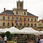 Rathaus mit Markt