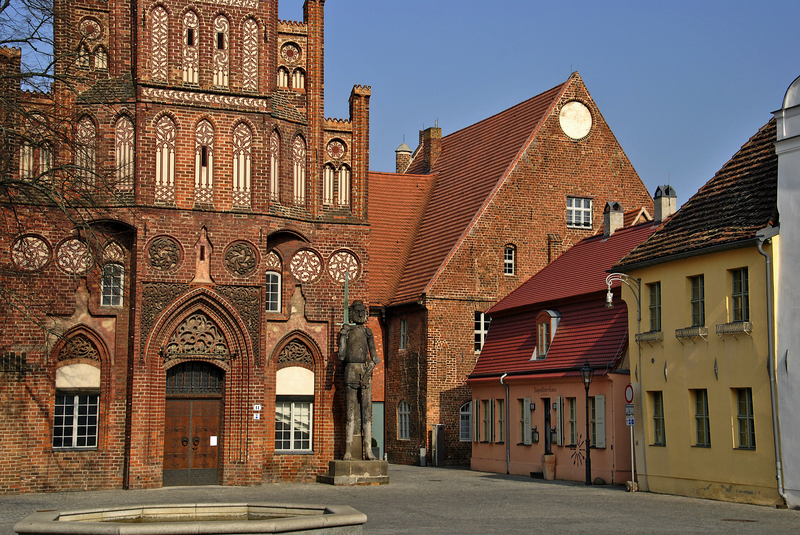 Rathaus mit Roland