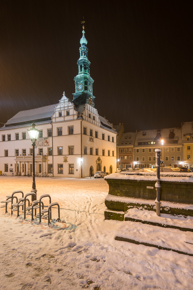 Rathaus Pirna bei Schneefall