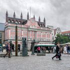 Rathaus Rostock und Neuer Markt