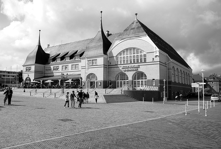 Rathaus, Spielbank, alter Kursaal: Westerland