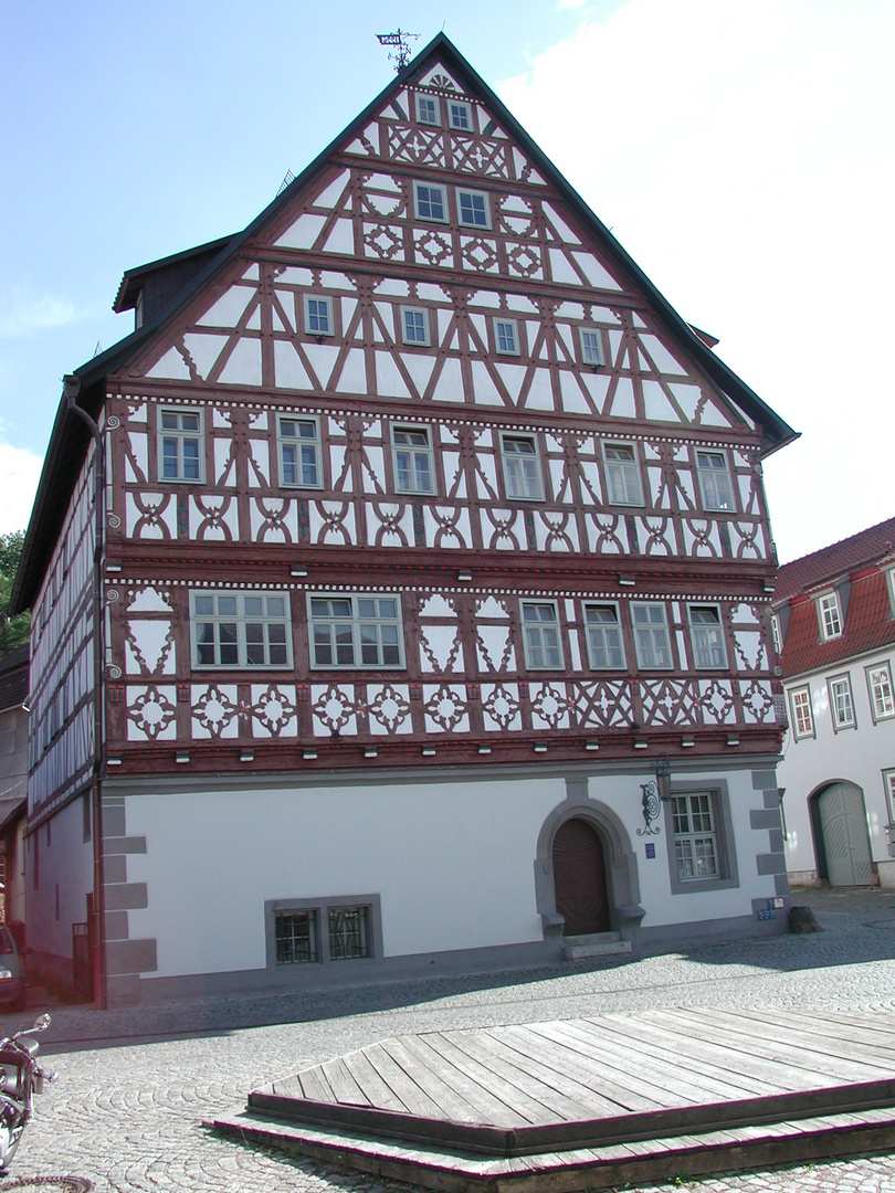 Rathaus Suhl - Heinrichs