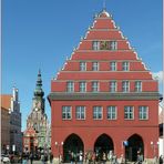 Rathaus und Dom St. Nikolai