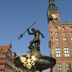 Rathaus und Neptunbrunnen in Danziger - Altstadt