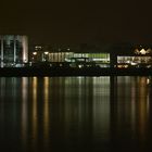 Rathaus und Rheingoldhalle