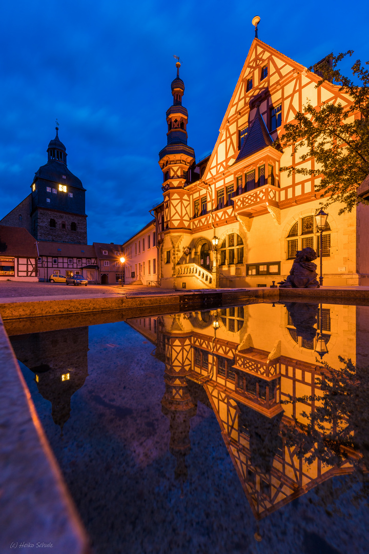 Rathaus und St.-Marien-Kirche in Harzgerode