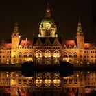 Rathaus von Hannover bei Nacht