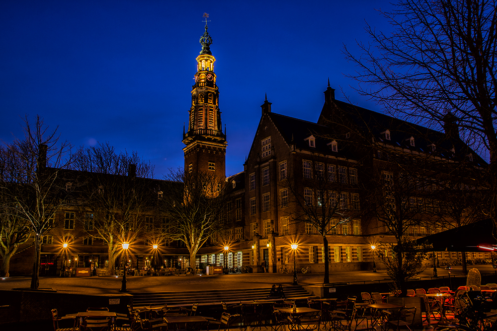 Rathaus von Leiden zur Blauen Stunde