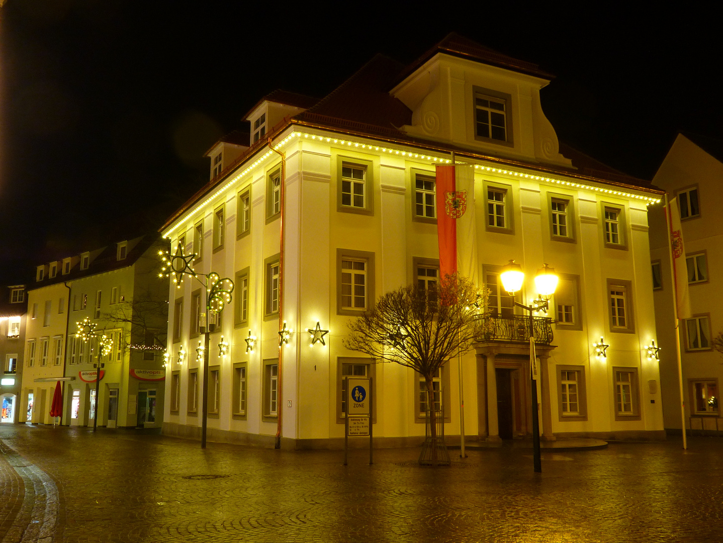 Rathaus von Weingarten (Württemberg) Foto & Bild