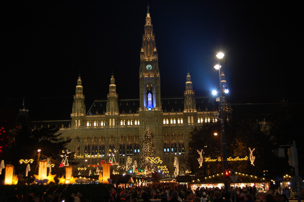 Rathaus Wien zur Weihnachtszeit