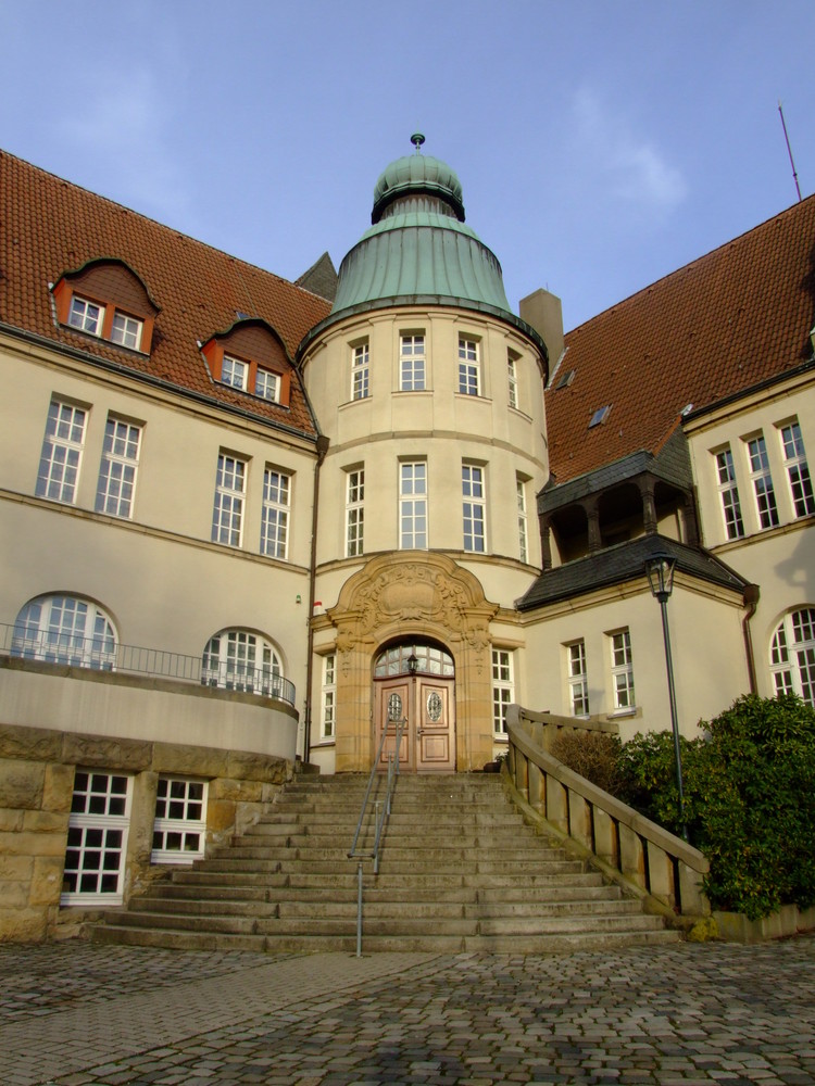 Rathausaufgang Rathaus Essen/ Kray  ( jetzt ist die Stadtbücherei Kray da untergebracht.)