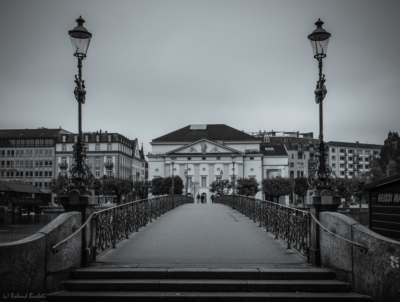 [ Rathausbrücke Luzern ]