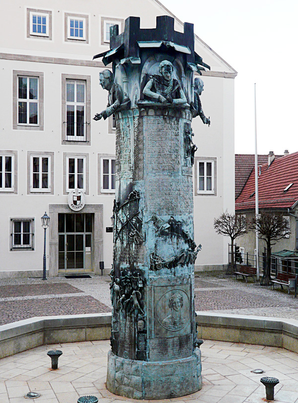 Rathausbrunnen I