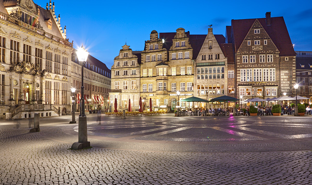 Rathausplatz in Bremen zur blauen Stunde