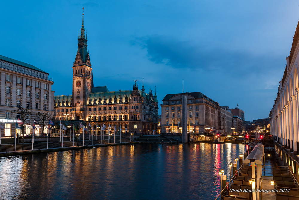 Rathausschleuse Hamburg (Überarbeitet)