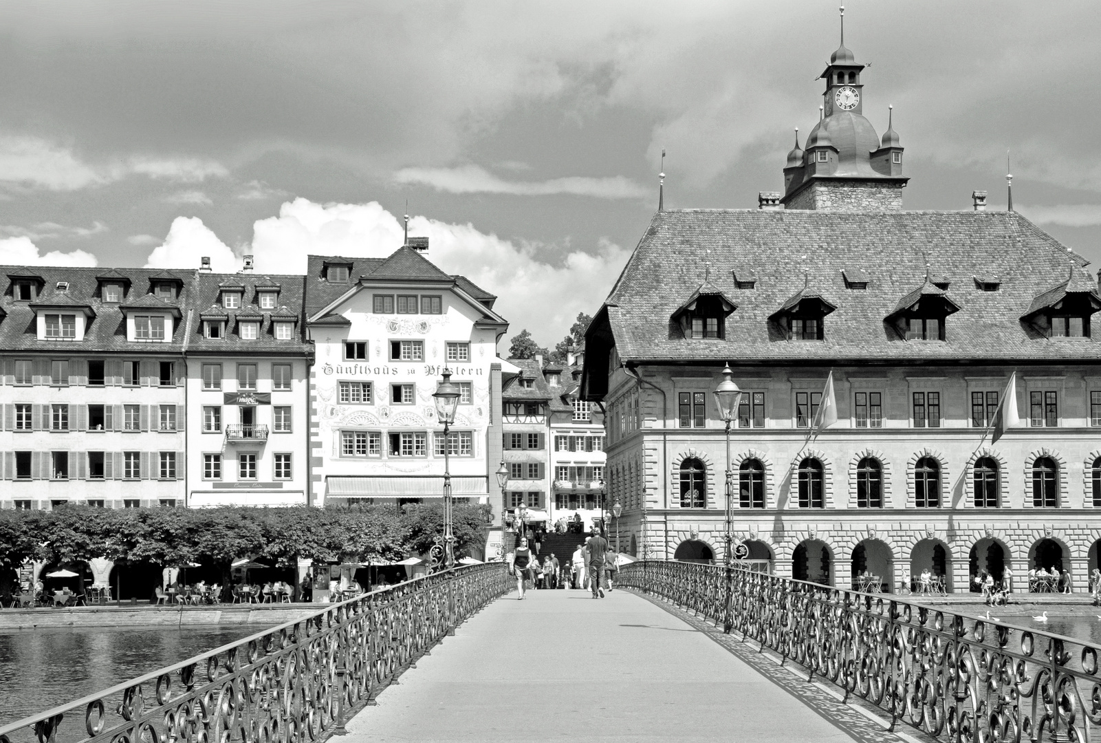 Rathaussteg über die Reuss in Luzern