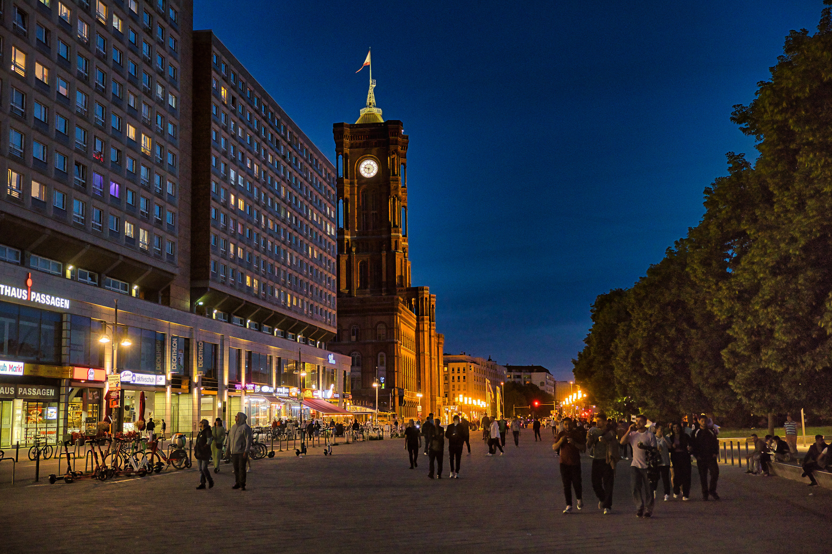 Rathausstraße - Berlin bei Nacht