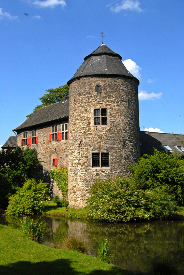 Ratingen , Haus im Haus