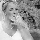 rauchende Braut