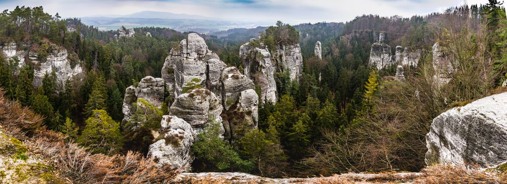 Rauhe Felsen