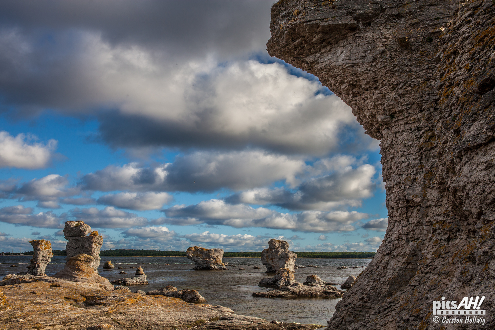 Raukar auf Gotland Foto & Bild | schweden, sommer, wasser Bilder auf