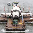 Raumfähre Buran auf Rhein