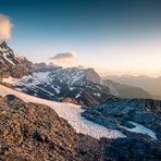 ^ Raustöckli: Schärhorn im letzten Licht ^