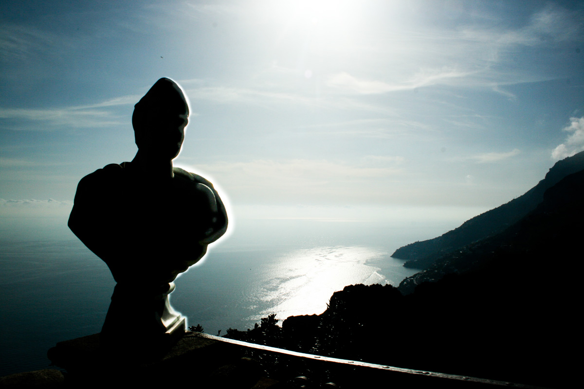 Ravello in controluce