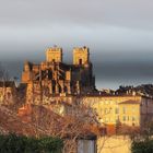 Rayon de soleil matinal en décembre sur le centre-ville de Auch