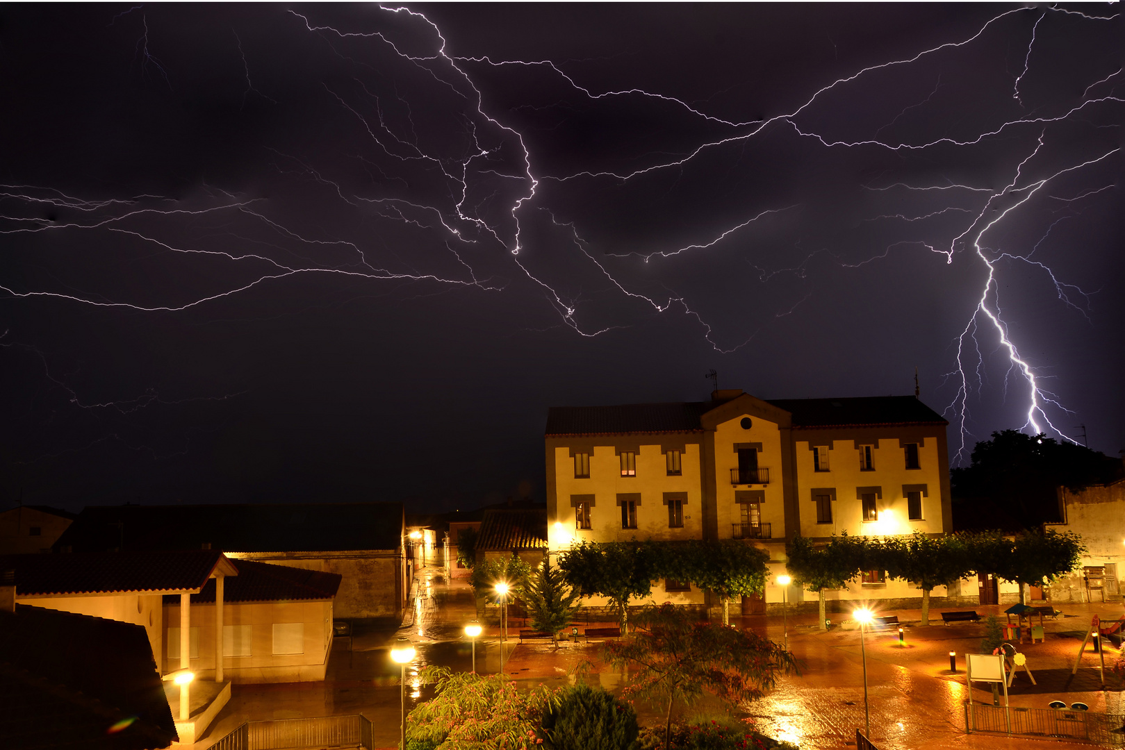 Rayos y Centellas.