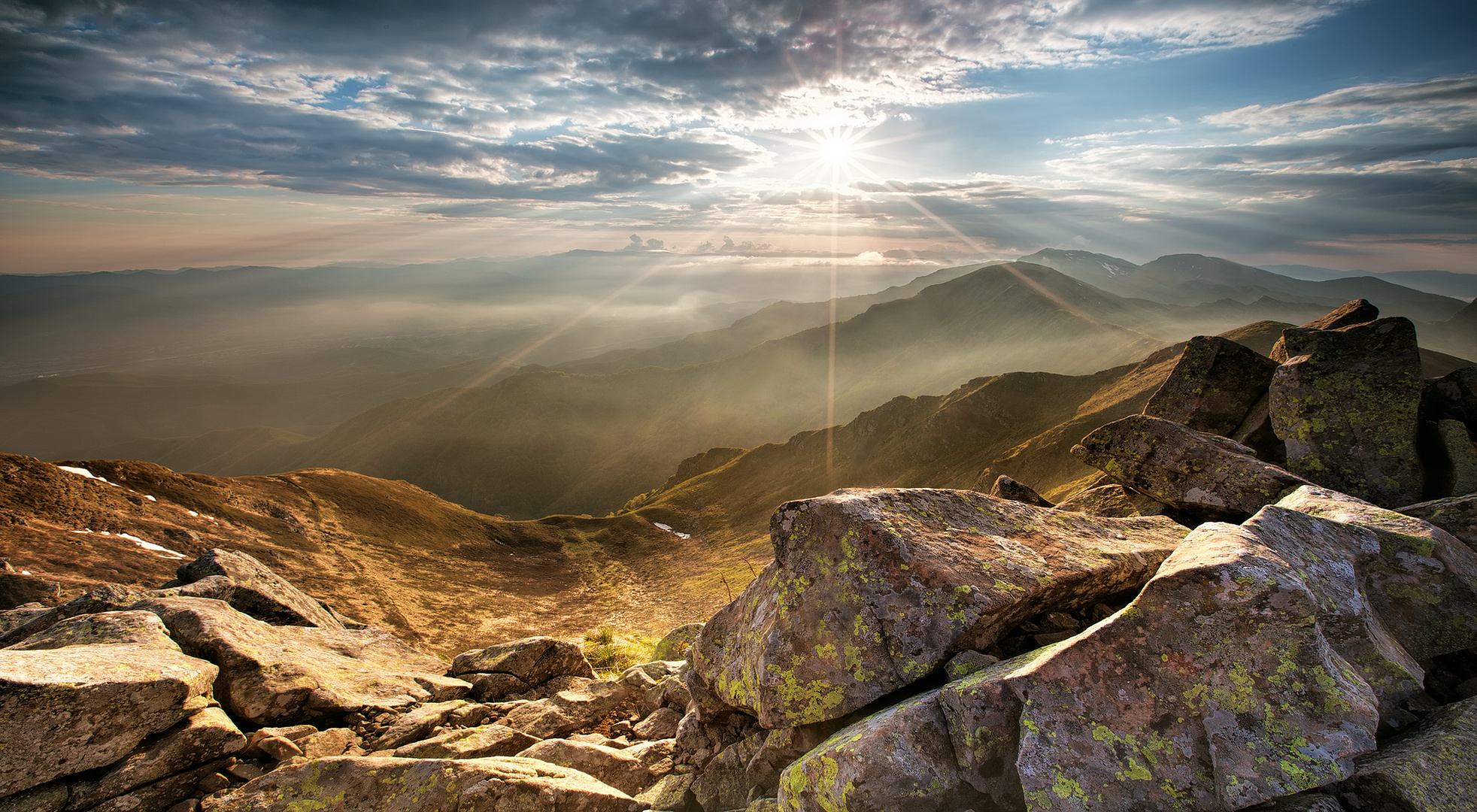 Rays on the rocks